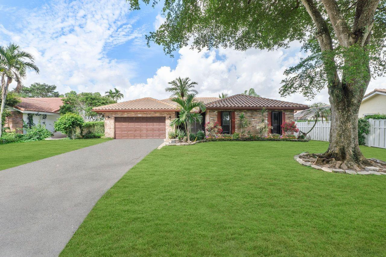 3934 NW 70th Avenue