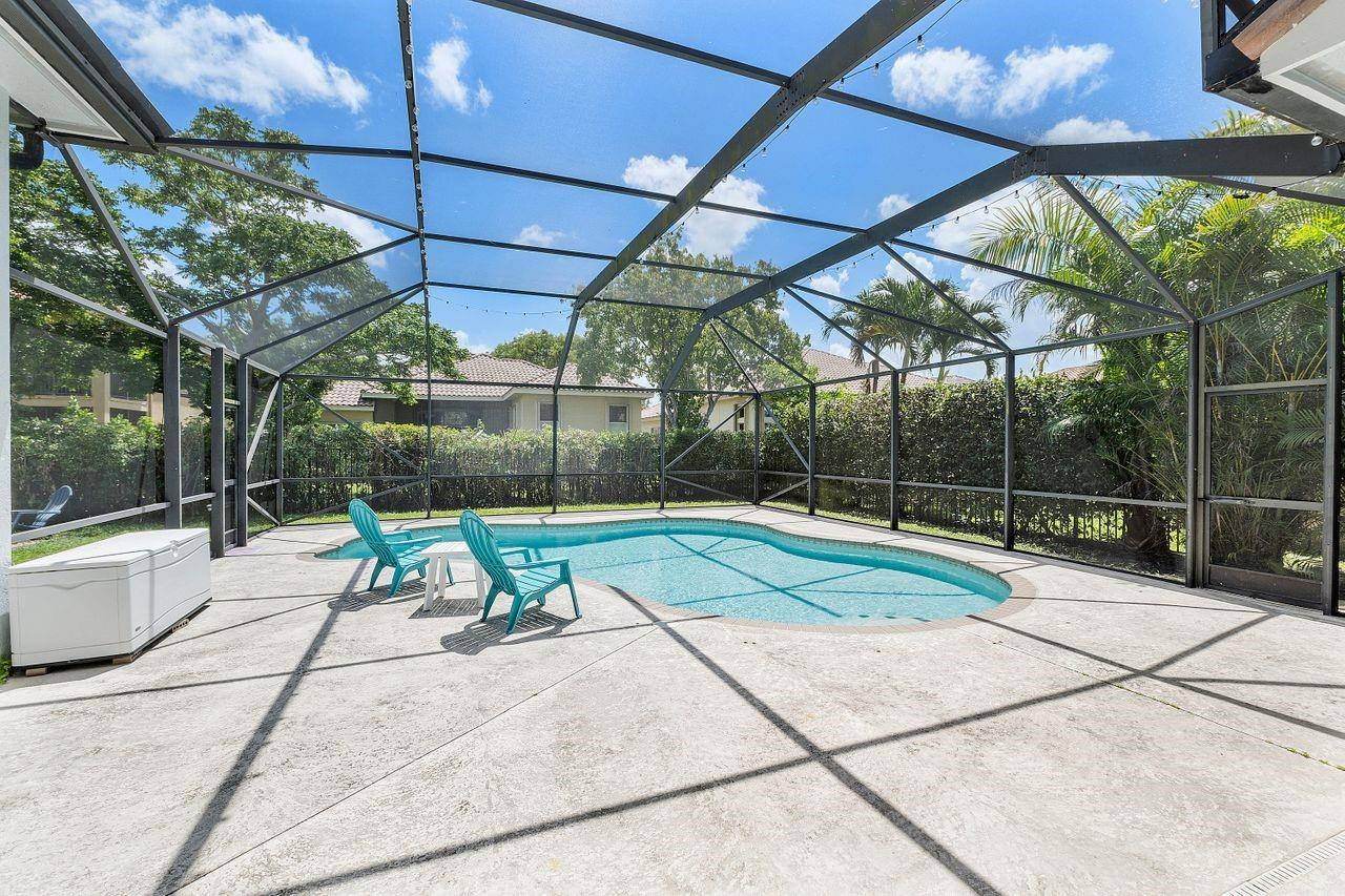7426 NW 115th Terrace