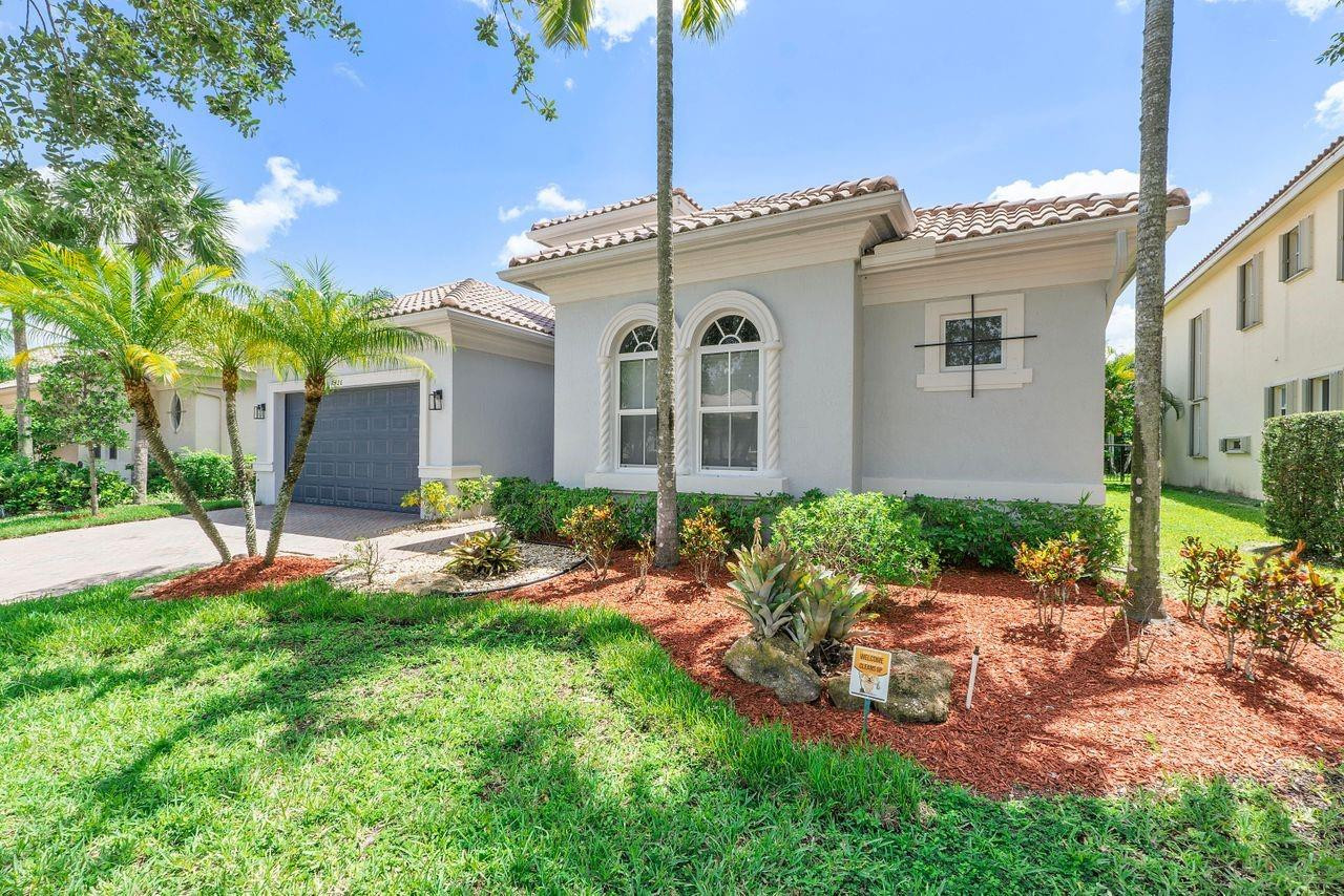 7426 NW 115th Terrace