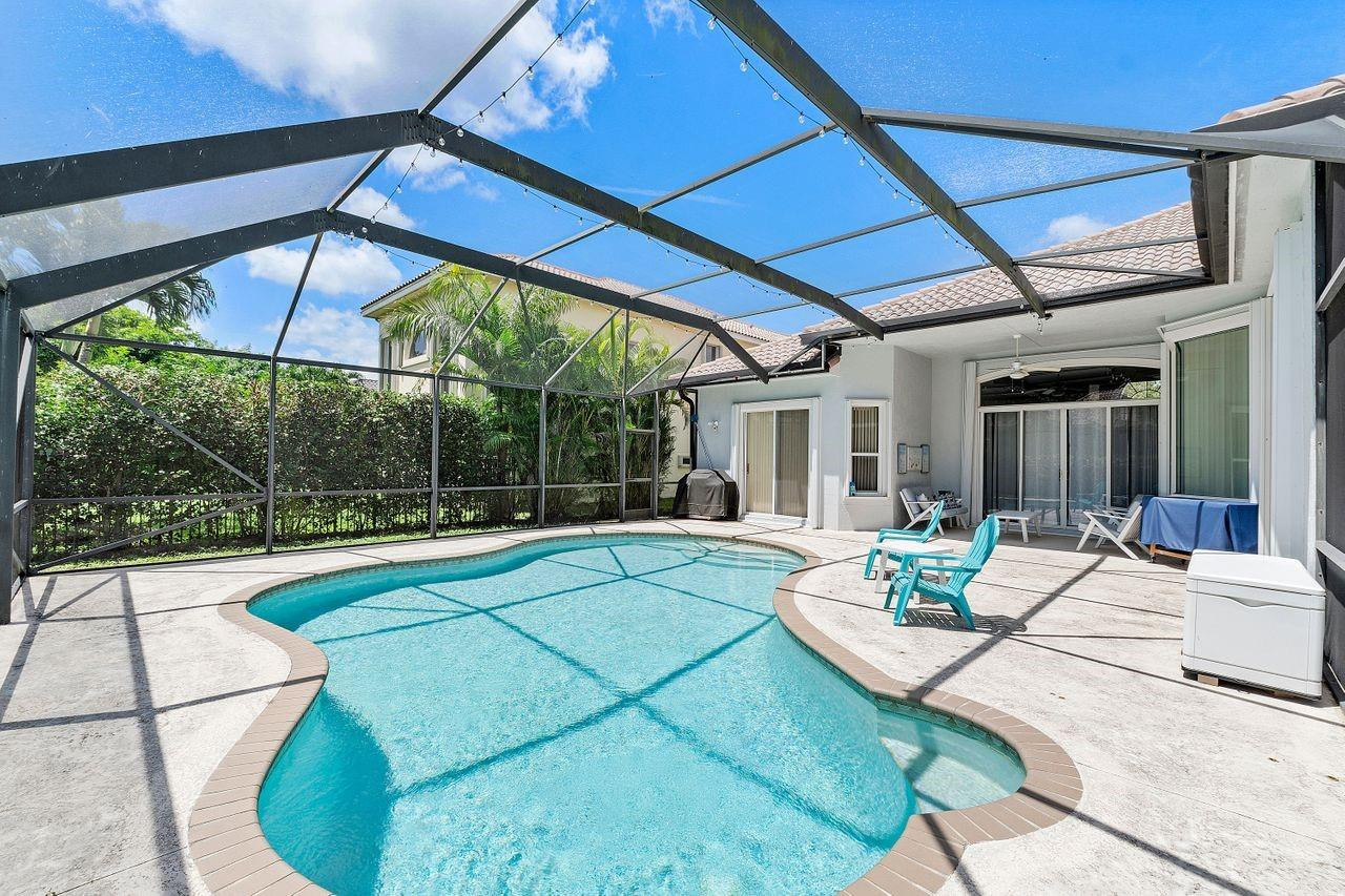 7426 NW 115th Terrace