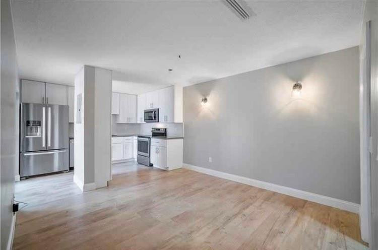 825 Center Street 26A