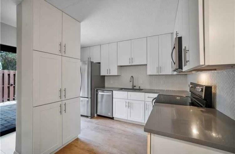 825 Center Street 26A