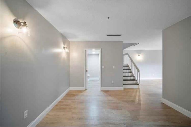 825 Center Street 26A