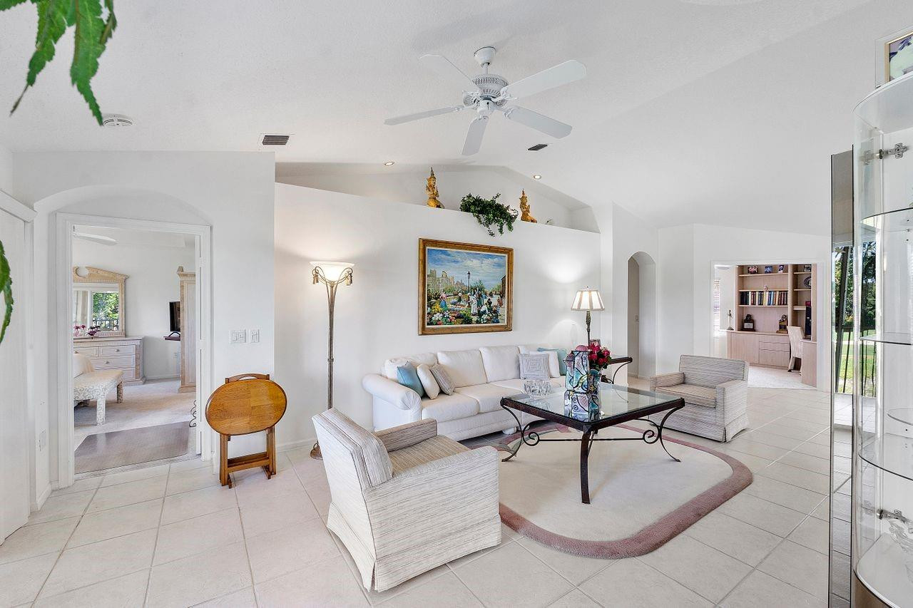 12468 Crystal Pointe Drive 201