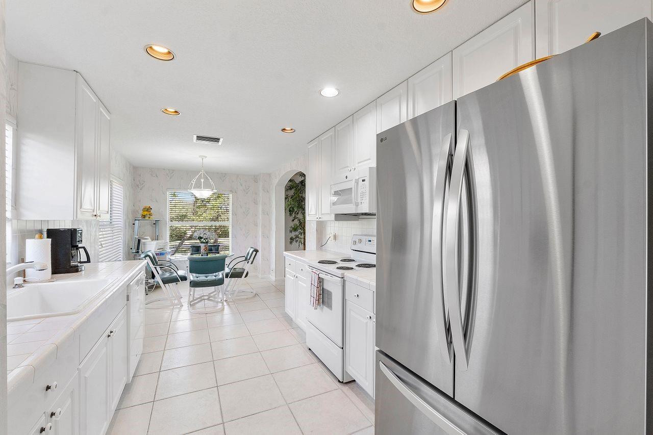 12468 Crystal Pointe Drive 201