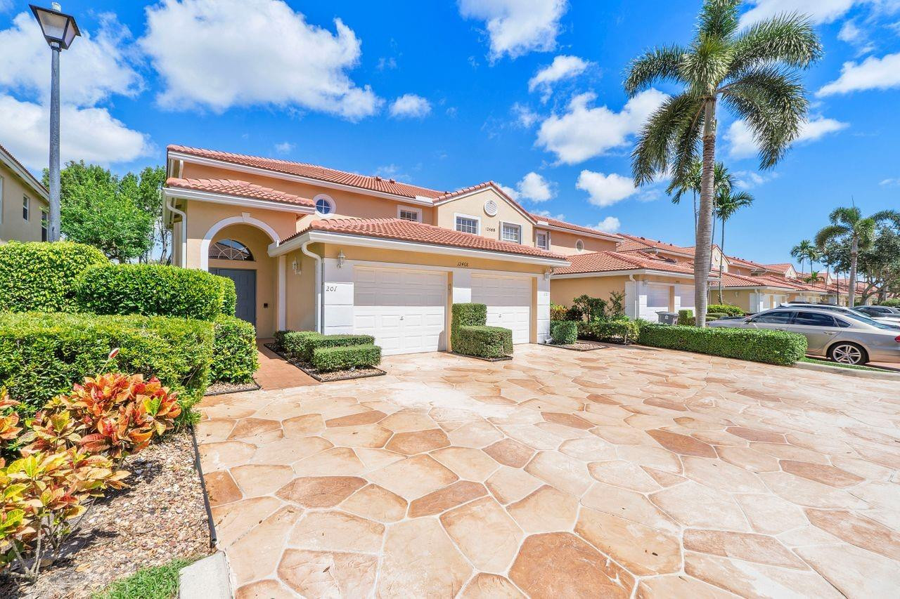 12468 Crystal Pointe Drive 201