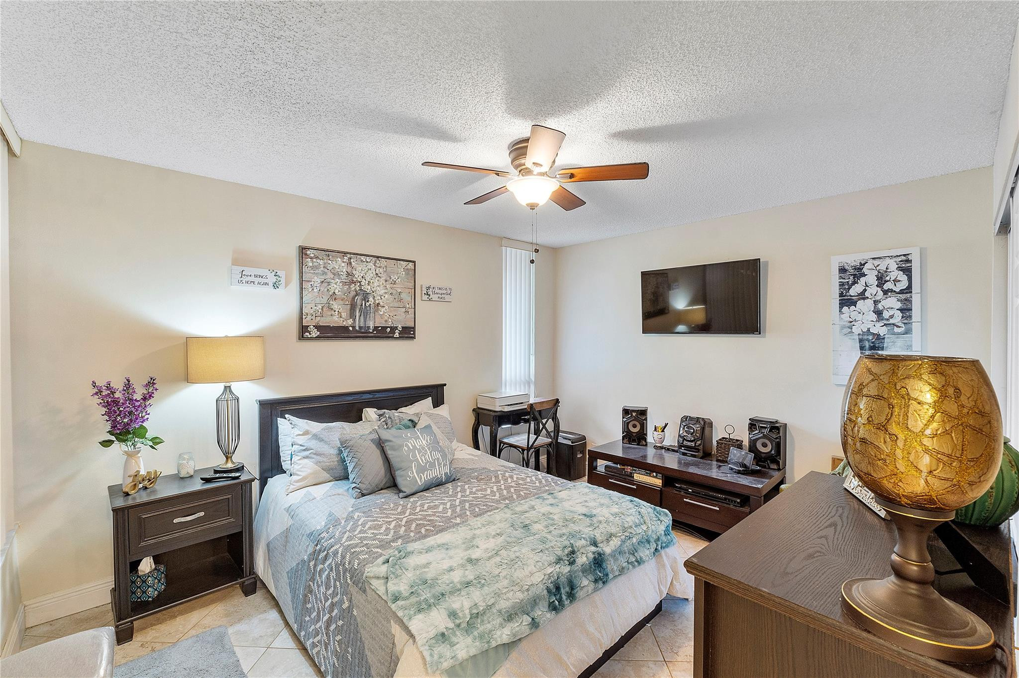 6409 Coral Lake Drive 109