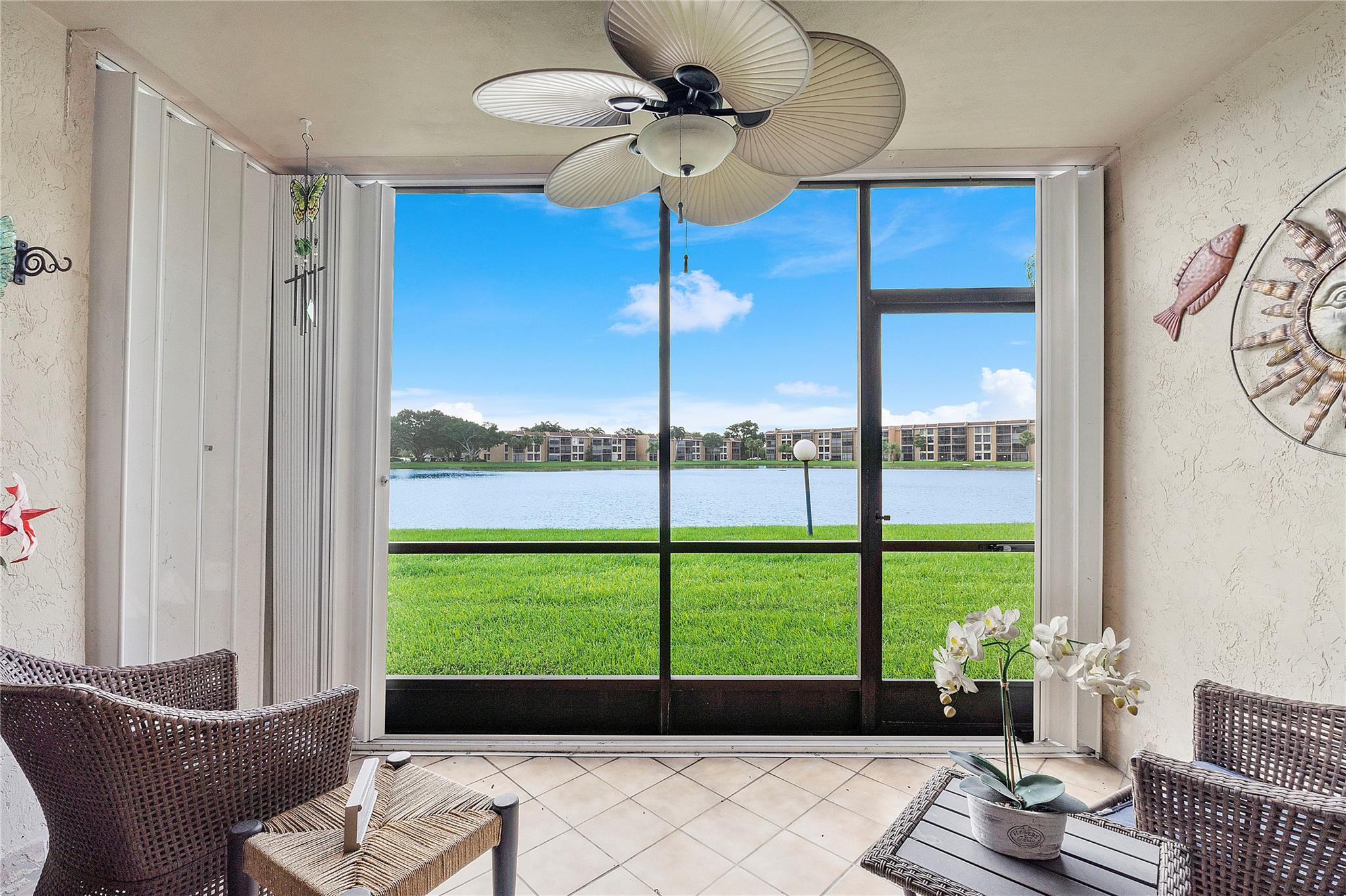 6409 Coral Lake Drive 109