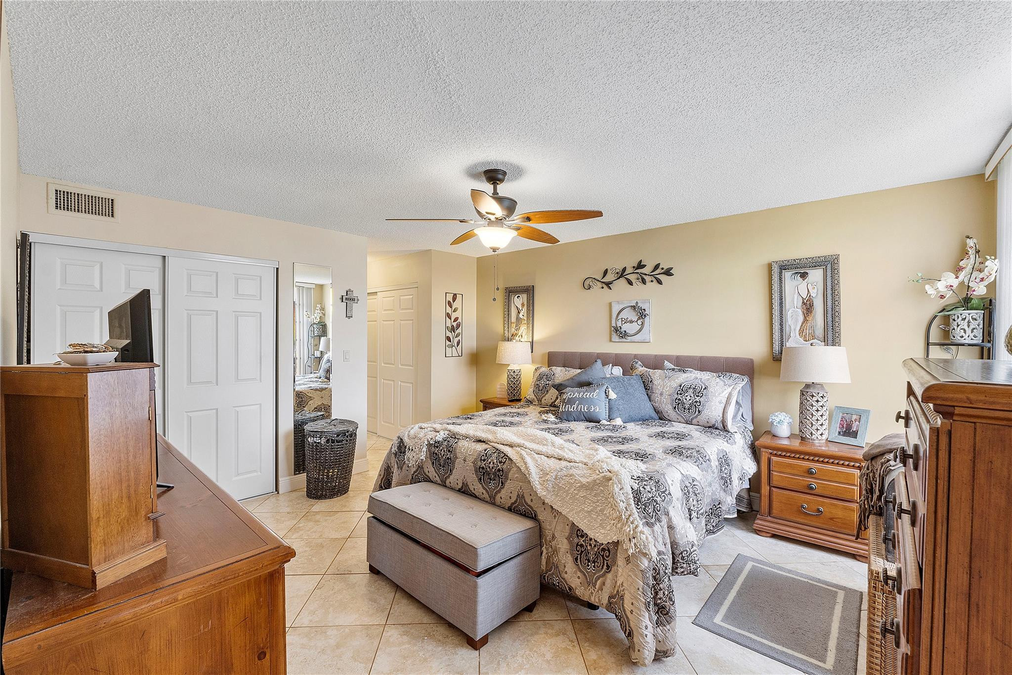 6409 Coral Lake Drive 109