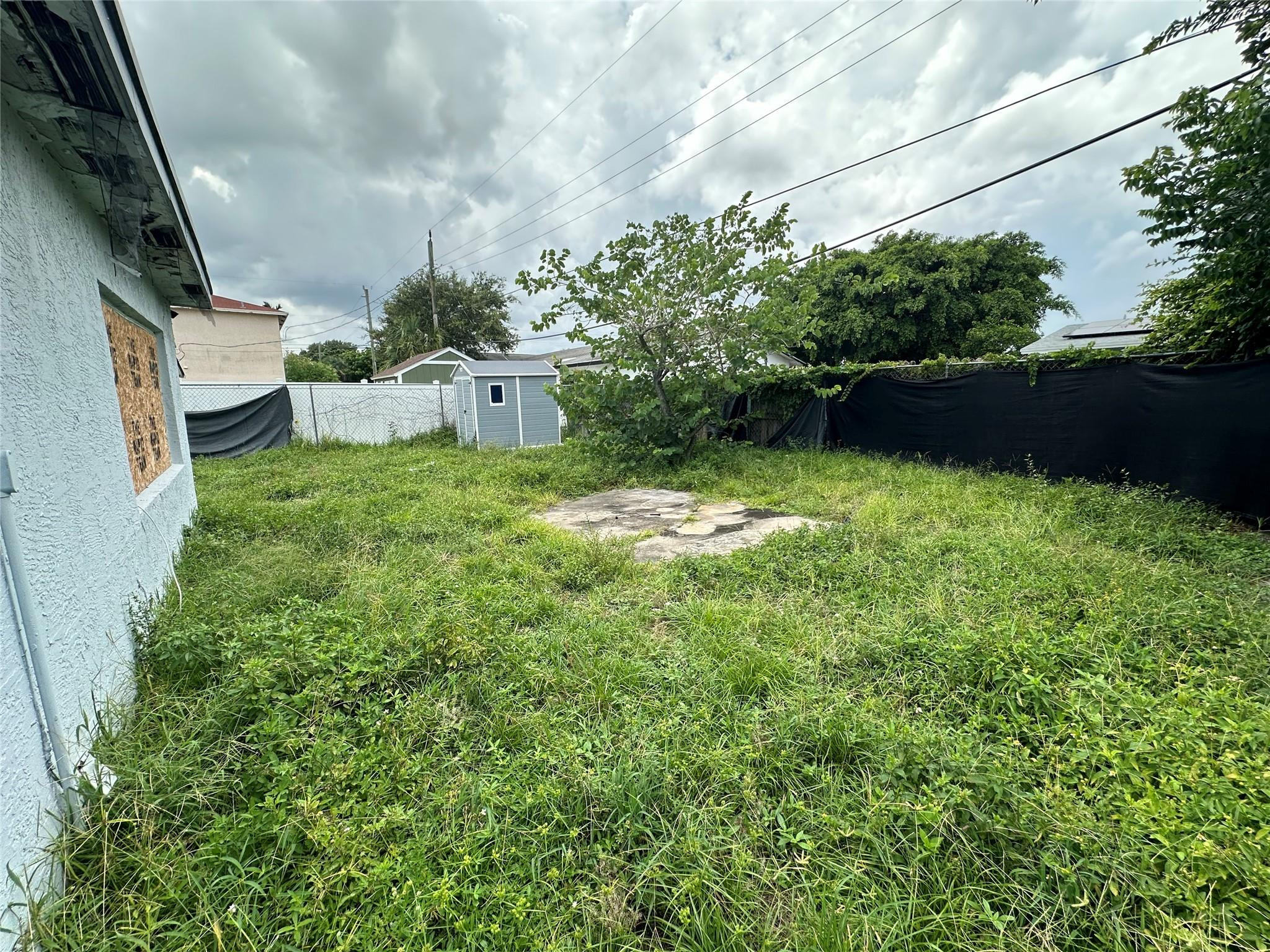 537 NW 2nd Terrace