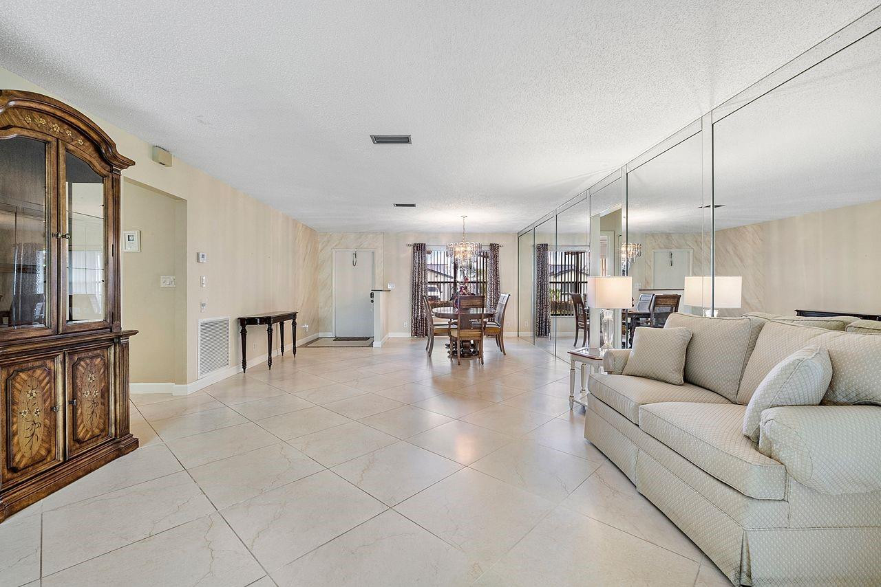9535 NW 82nd Street