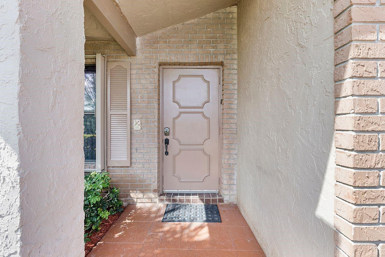 9535 NW 82nd Street