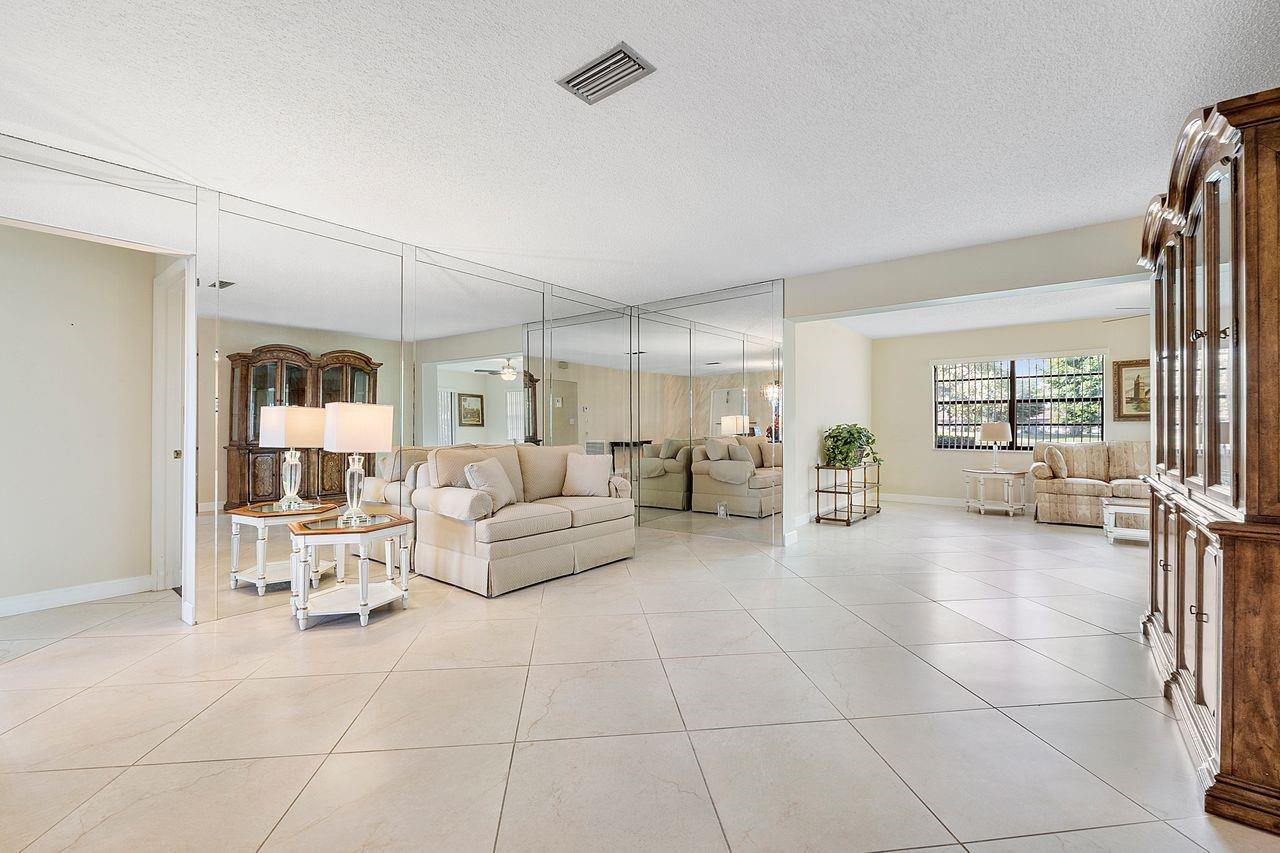 9535 NW 82nd Street