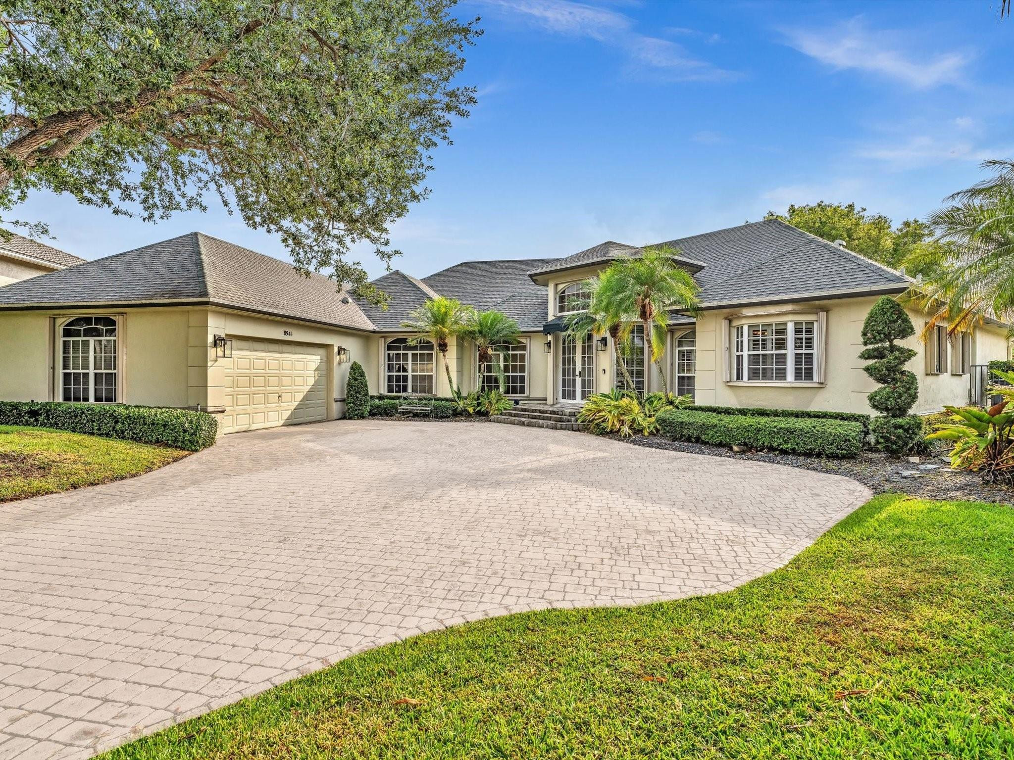 8941 SW 8th Street