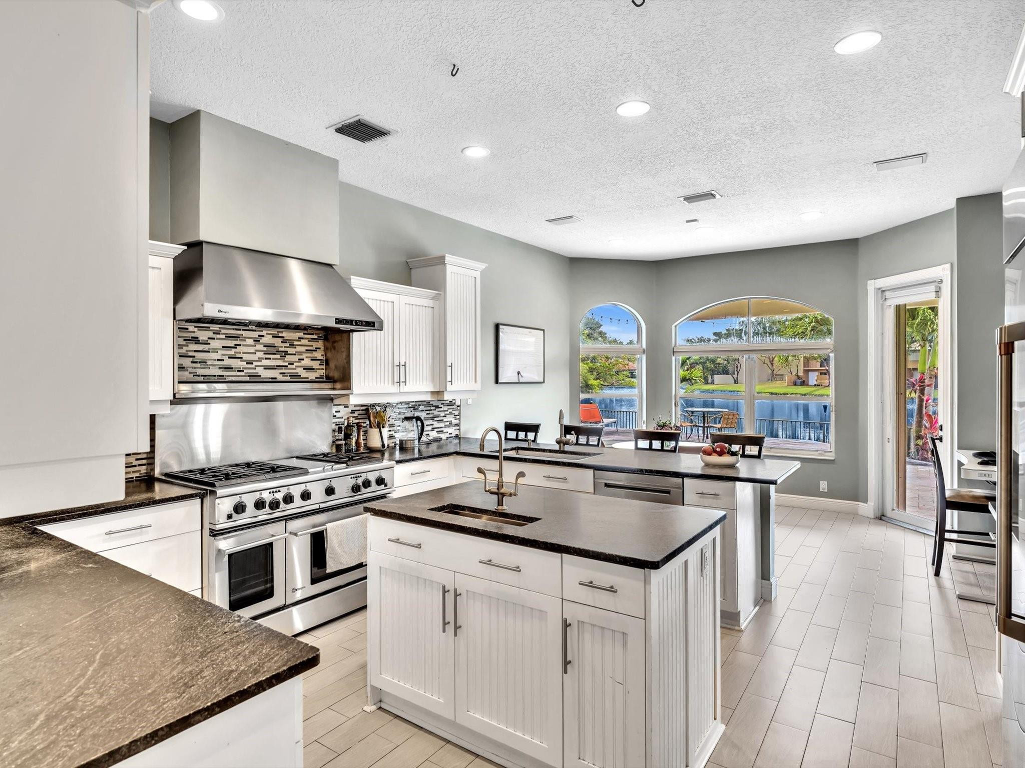 8941 SW 8th Street