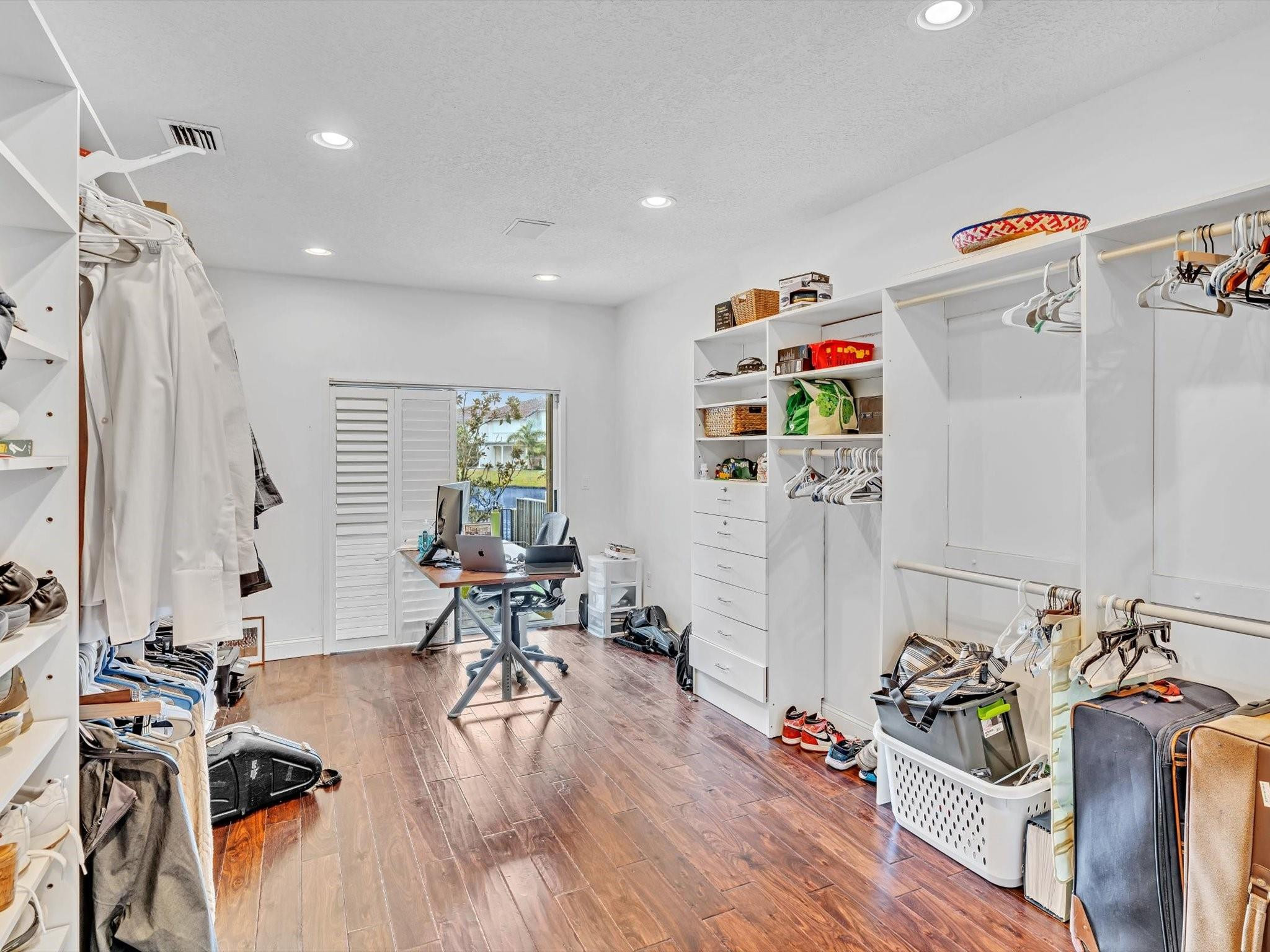 8941 SW 8th Street