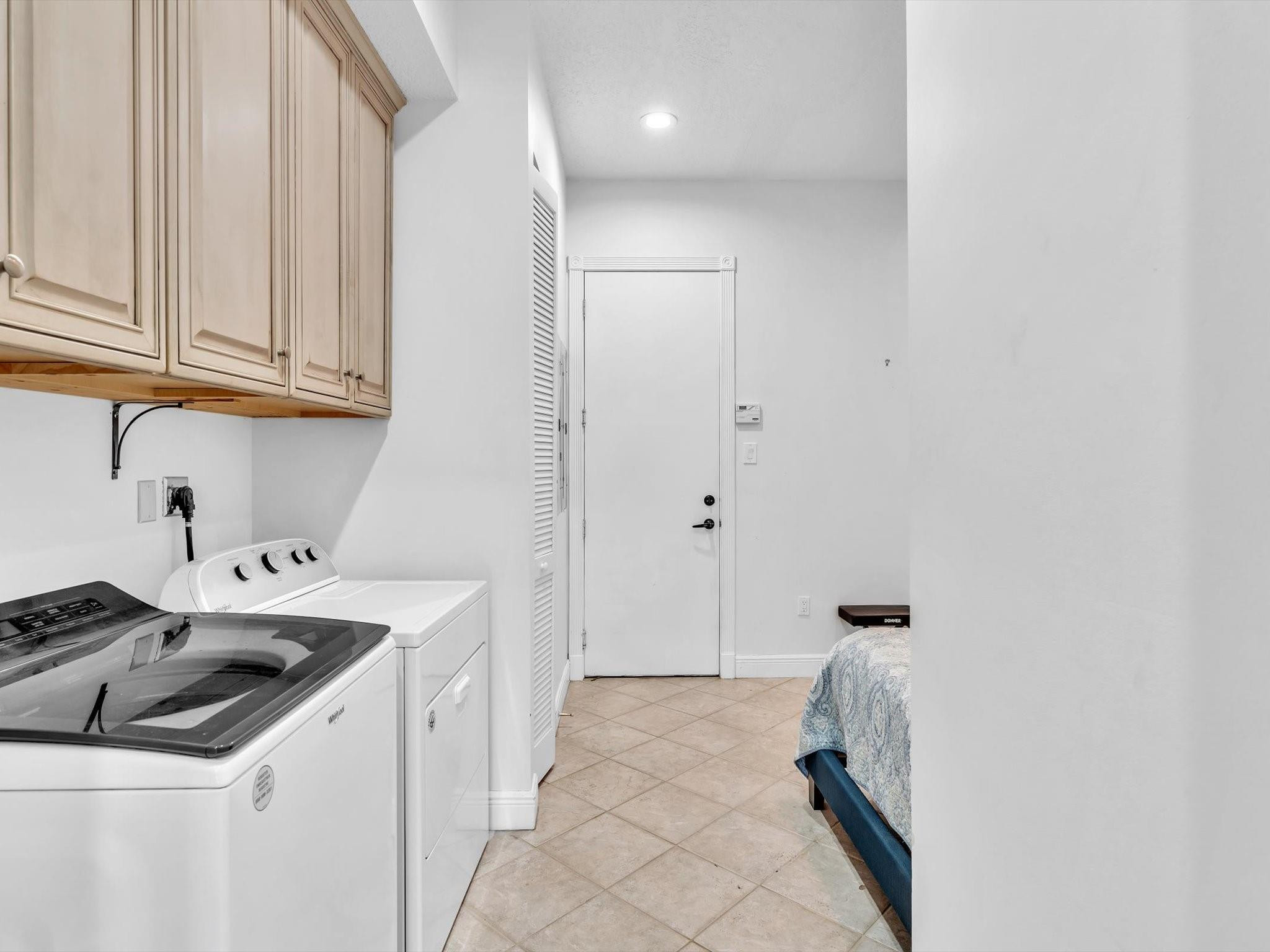 8941 SW 8th Street
