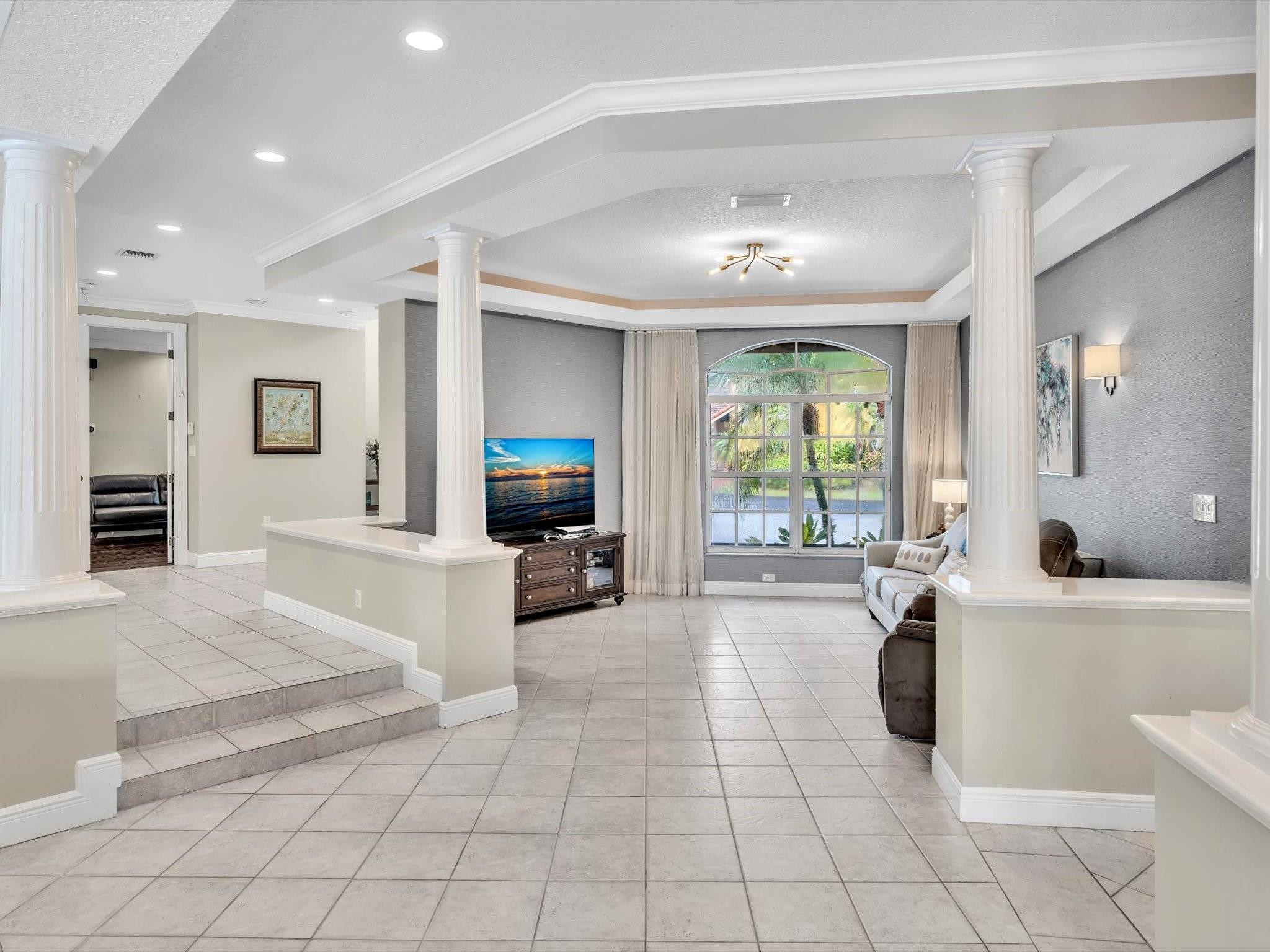 8941 SW 8th Street