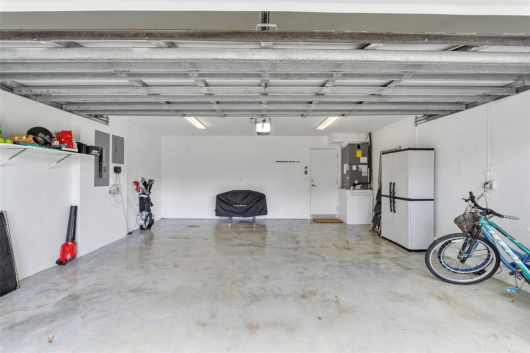 600 NE 10th Avenue