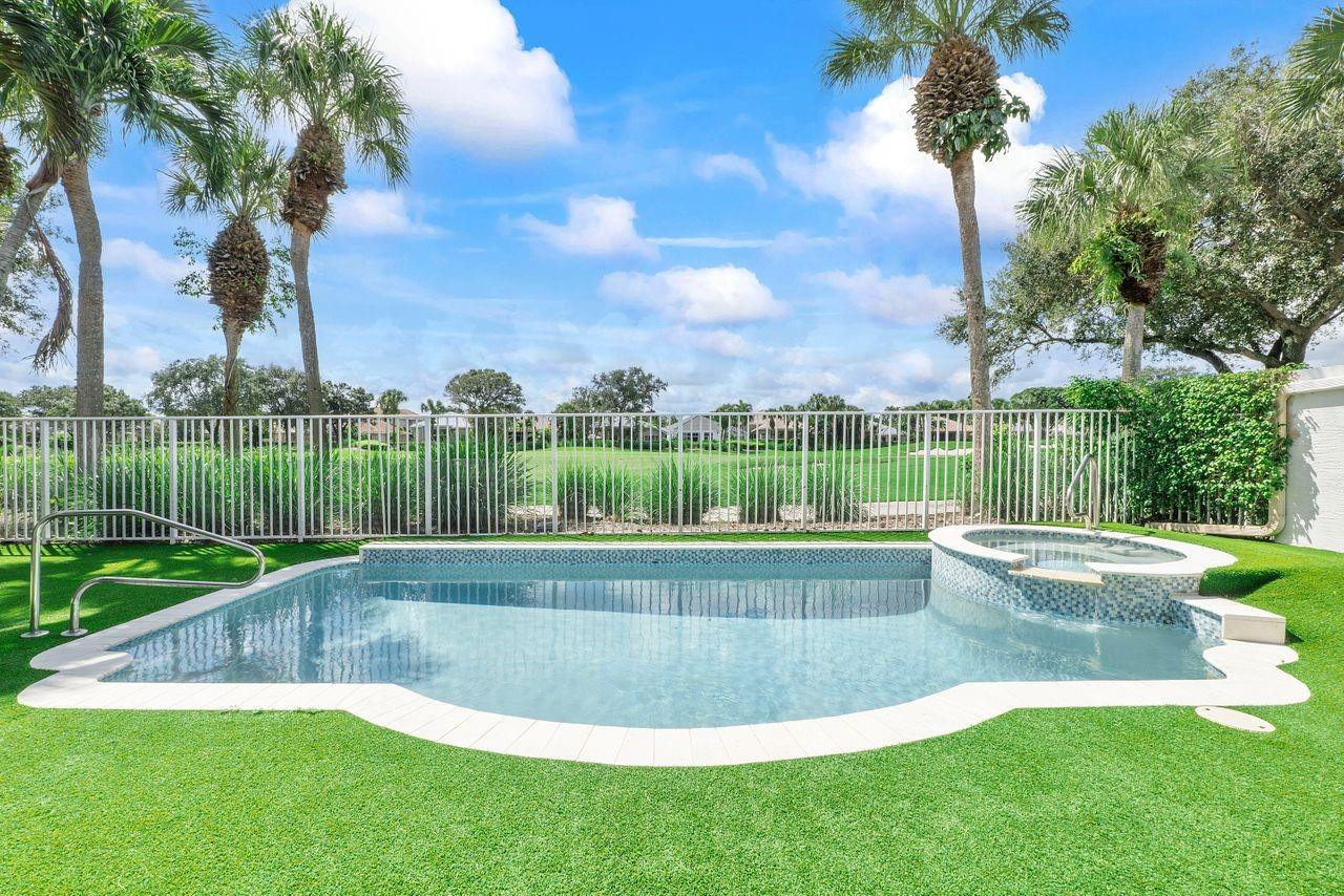 7963 Villa D Este Way