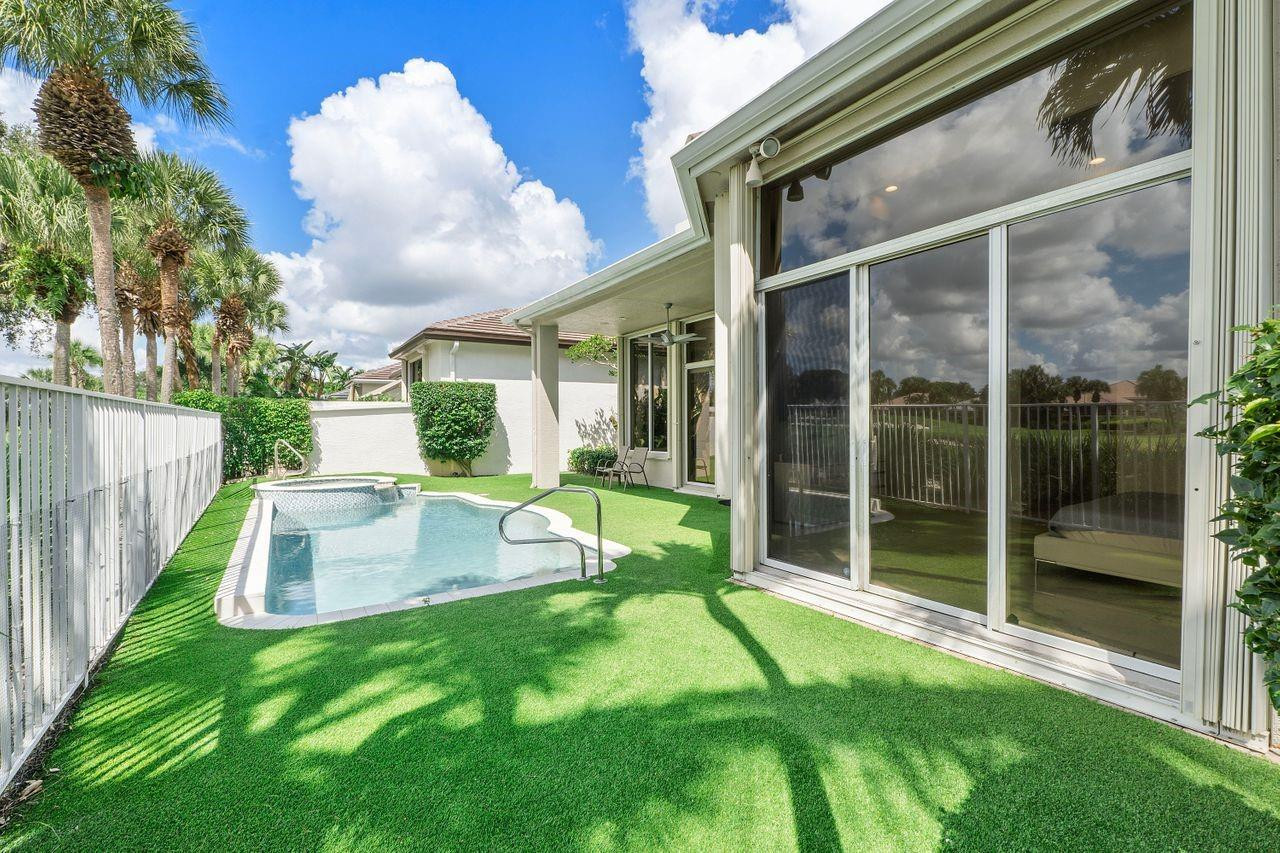 7963 Villa D Este Way