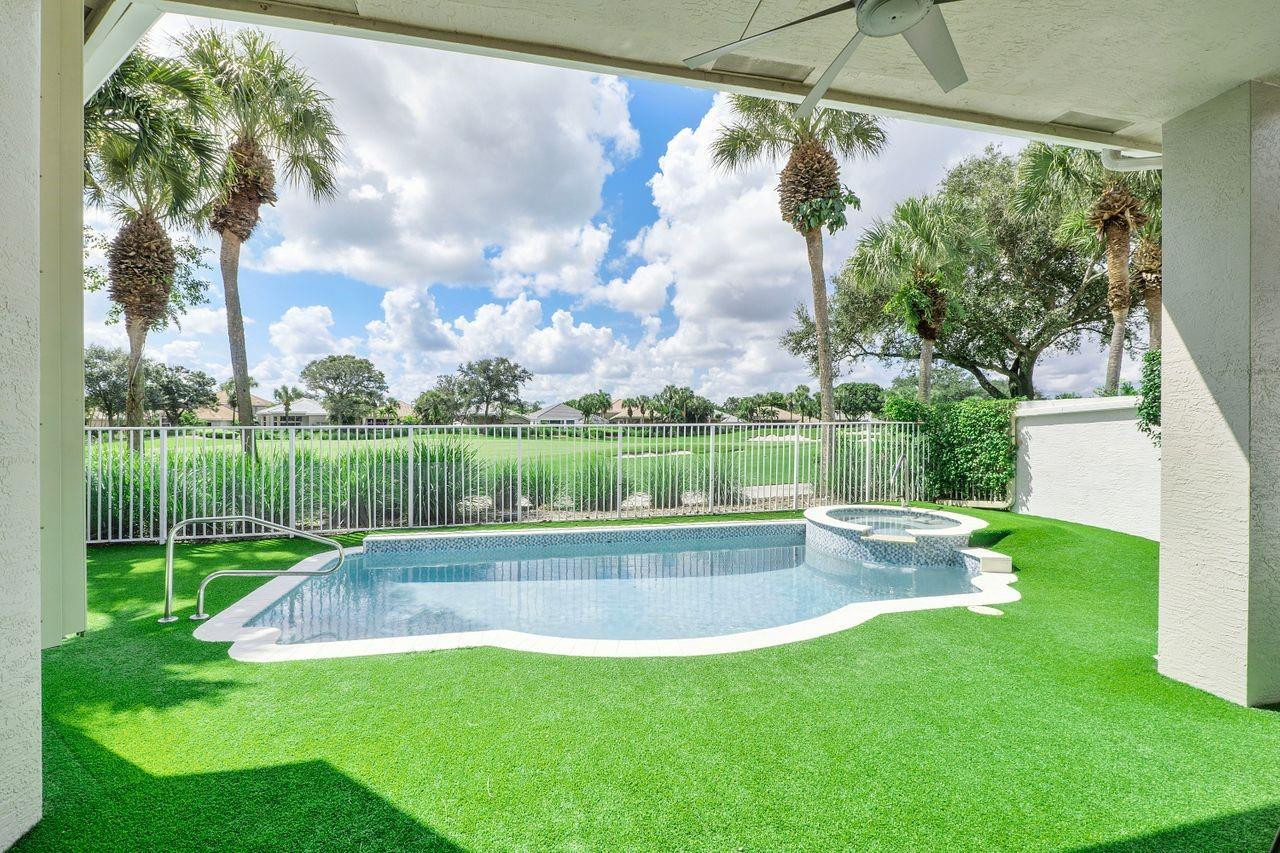 7963 Villa D Este Way