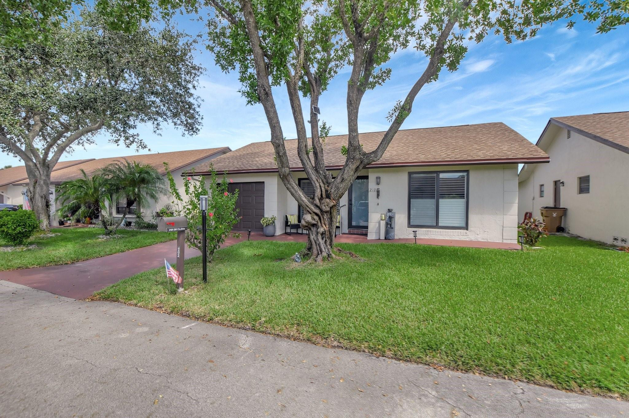2101 SW 17 Drive