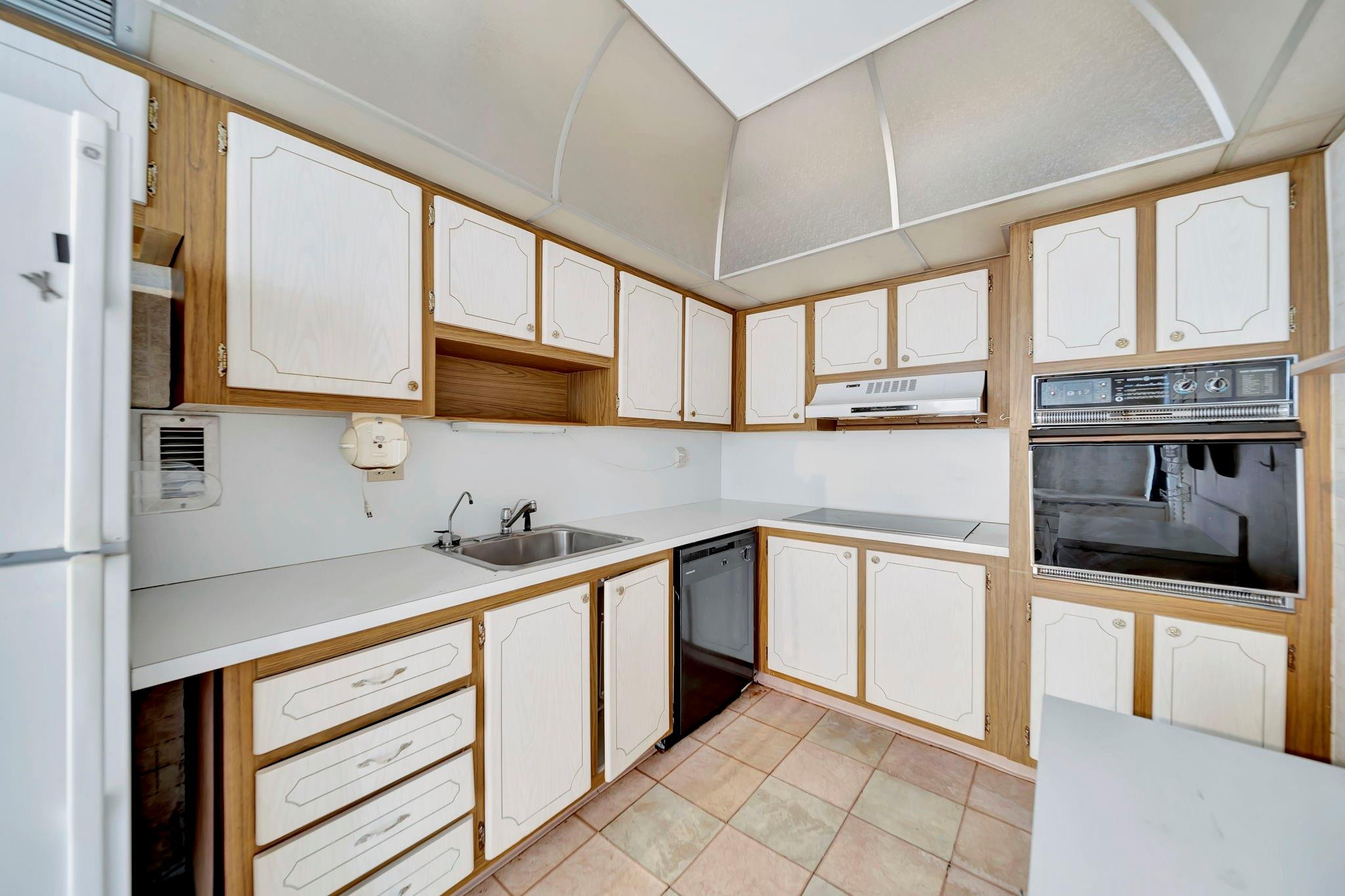 4250 Galt Ocean Drive 11G