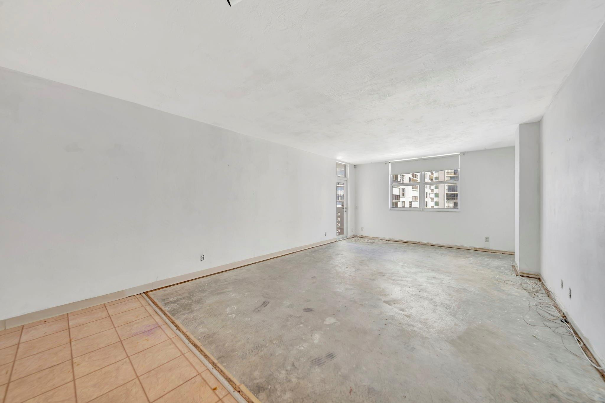 4250 Galt Ocean Drive 11G