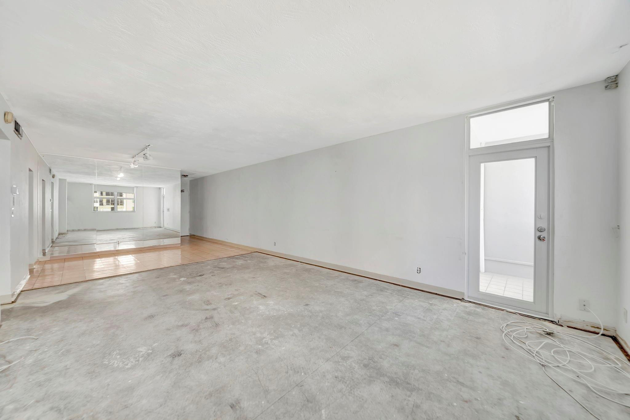 4250 Galt Ocean Drive 11G