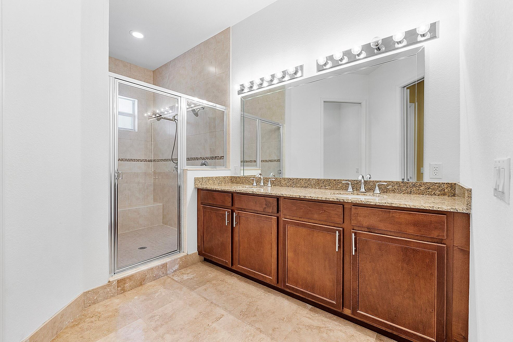 8186 NW 127th Lane 31-E