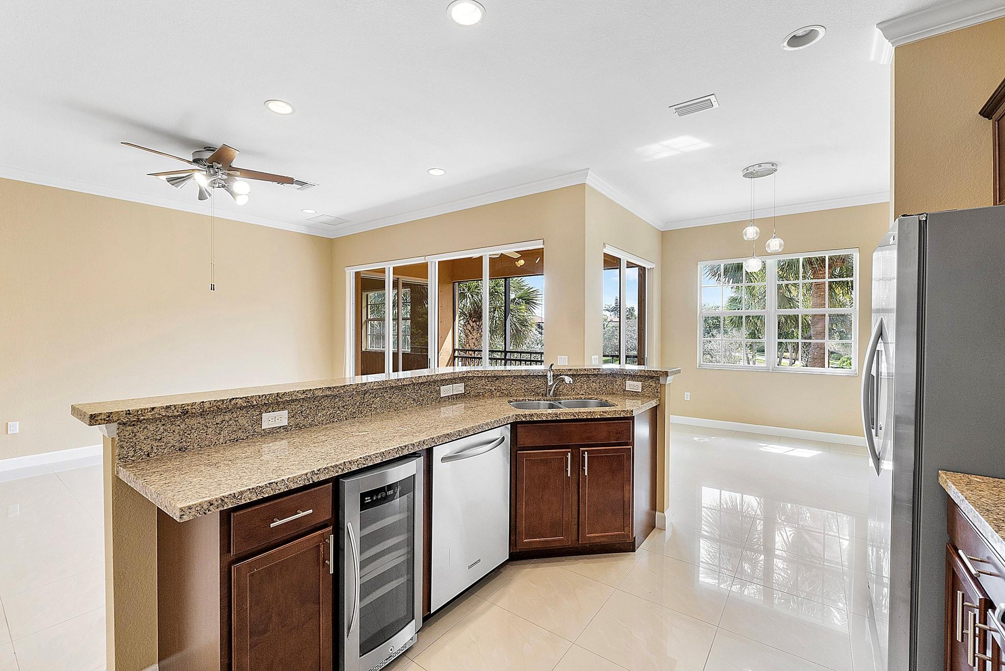 8186 NW 127th Lane 31-E