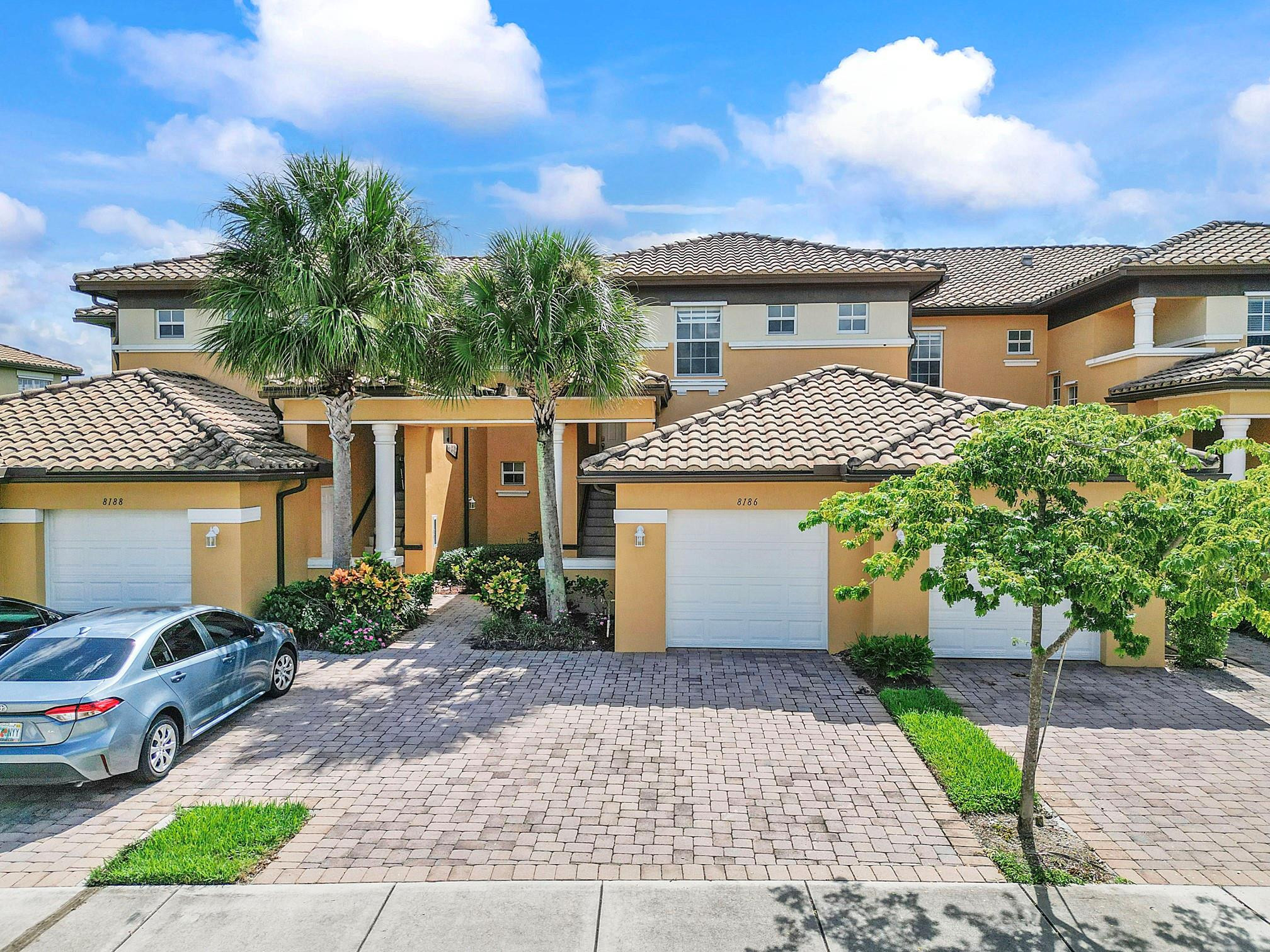 8186 NW 127th Lane 31-E