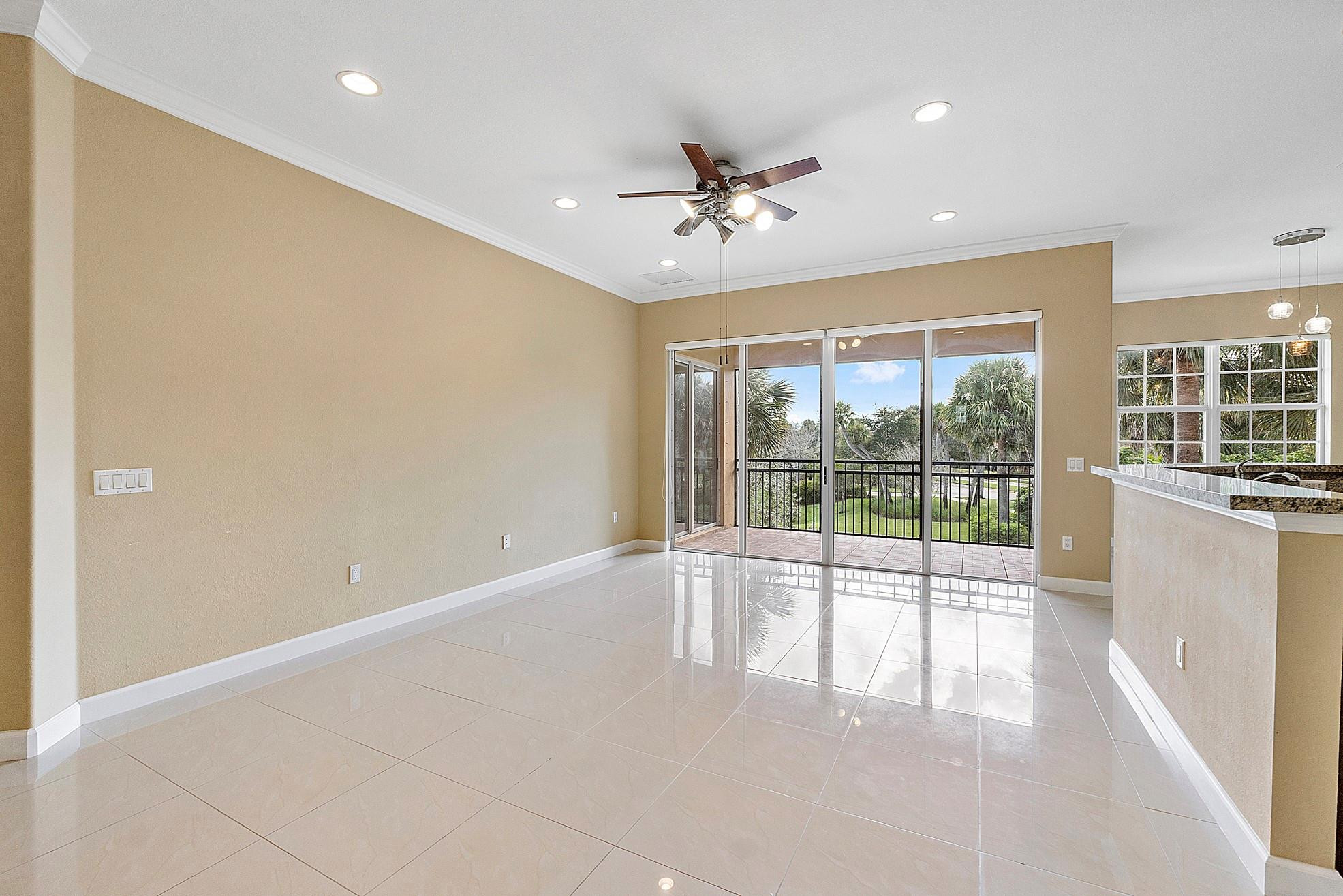 8186 NW 127th Lane 31-E