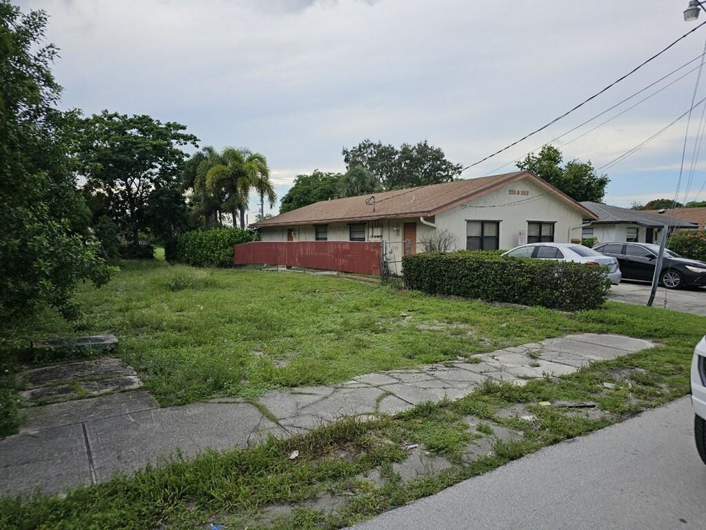 265 NW 1st Avenue