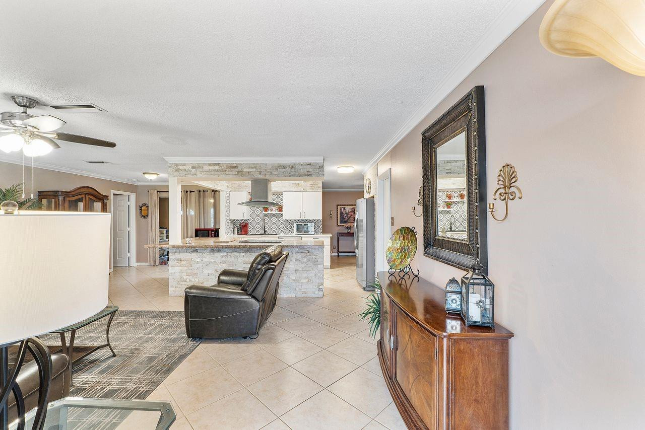 1510 NW 48th Place