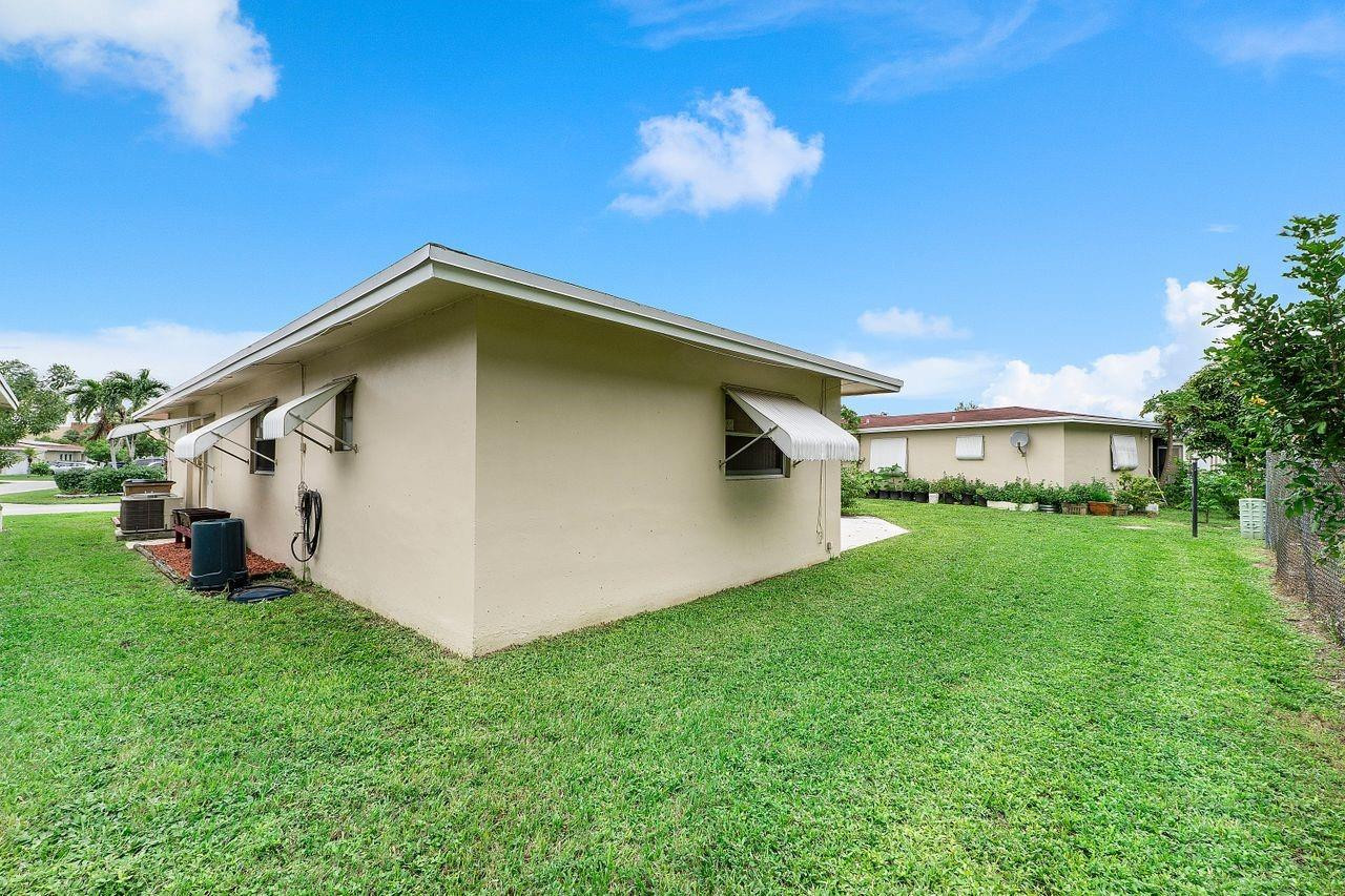 1510 NW 48th Place
