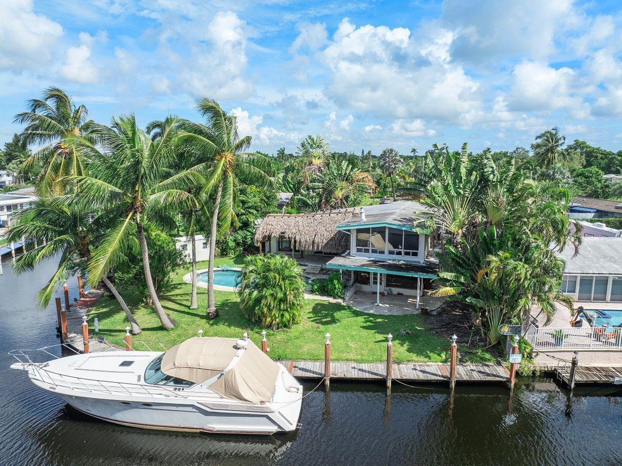 2637 Sugarloaf Lane
