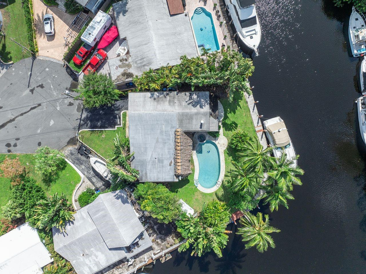 2637 Sugarloaf Lane