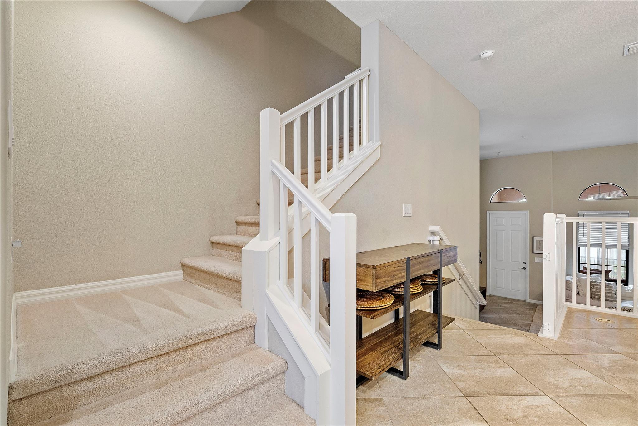 11711 Izarra Way 6111