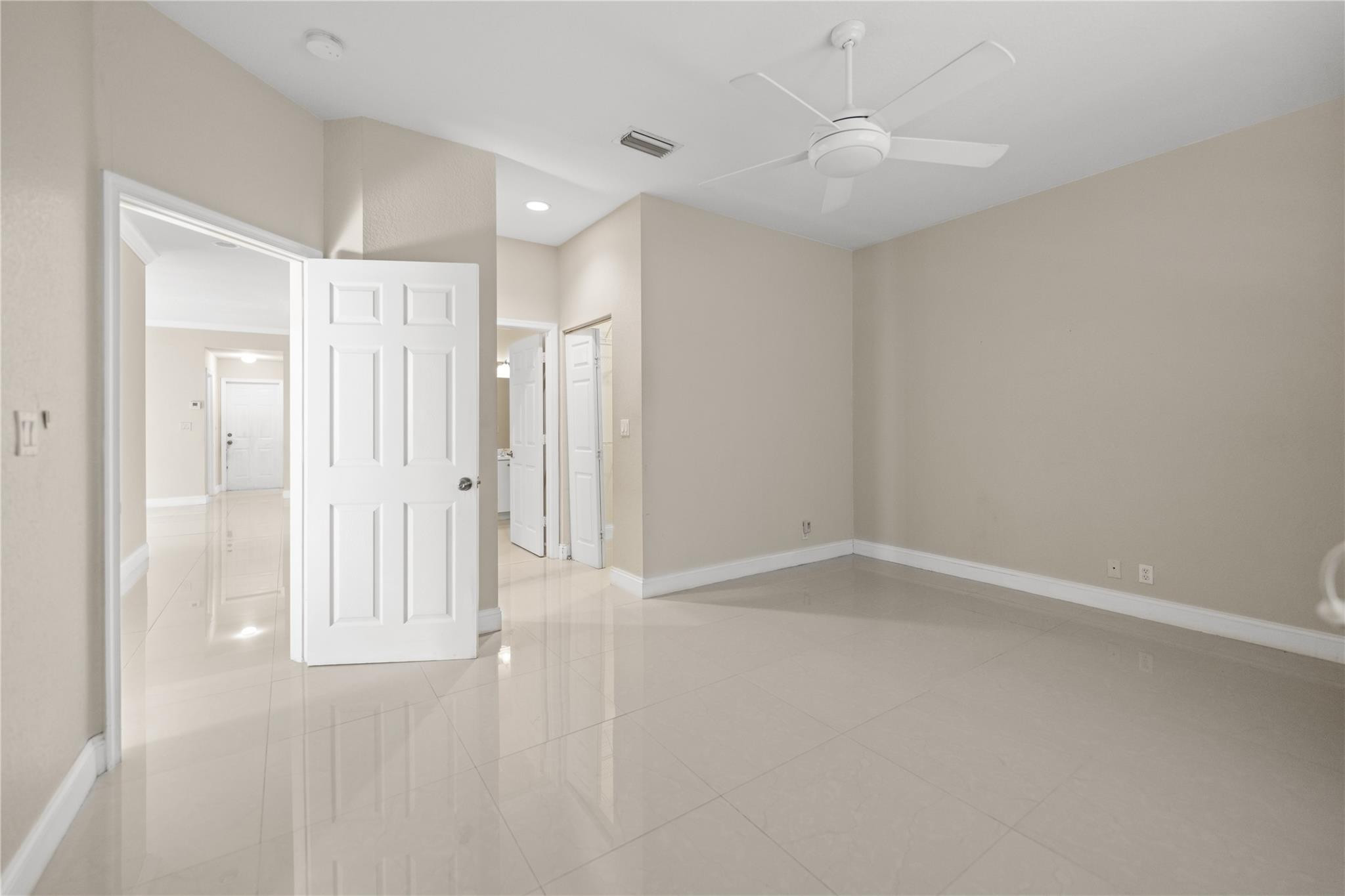 7400 NW 70th Avenue