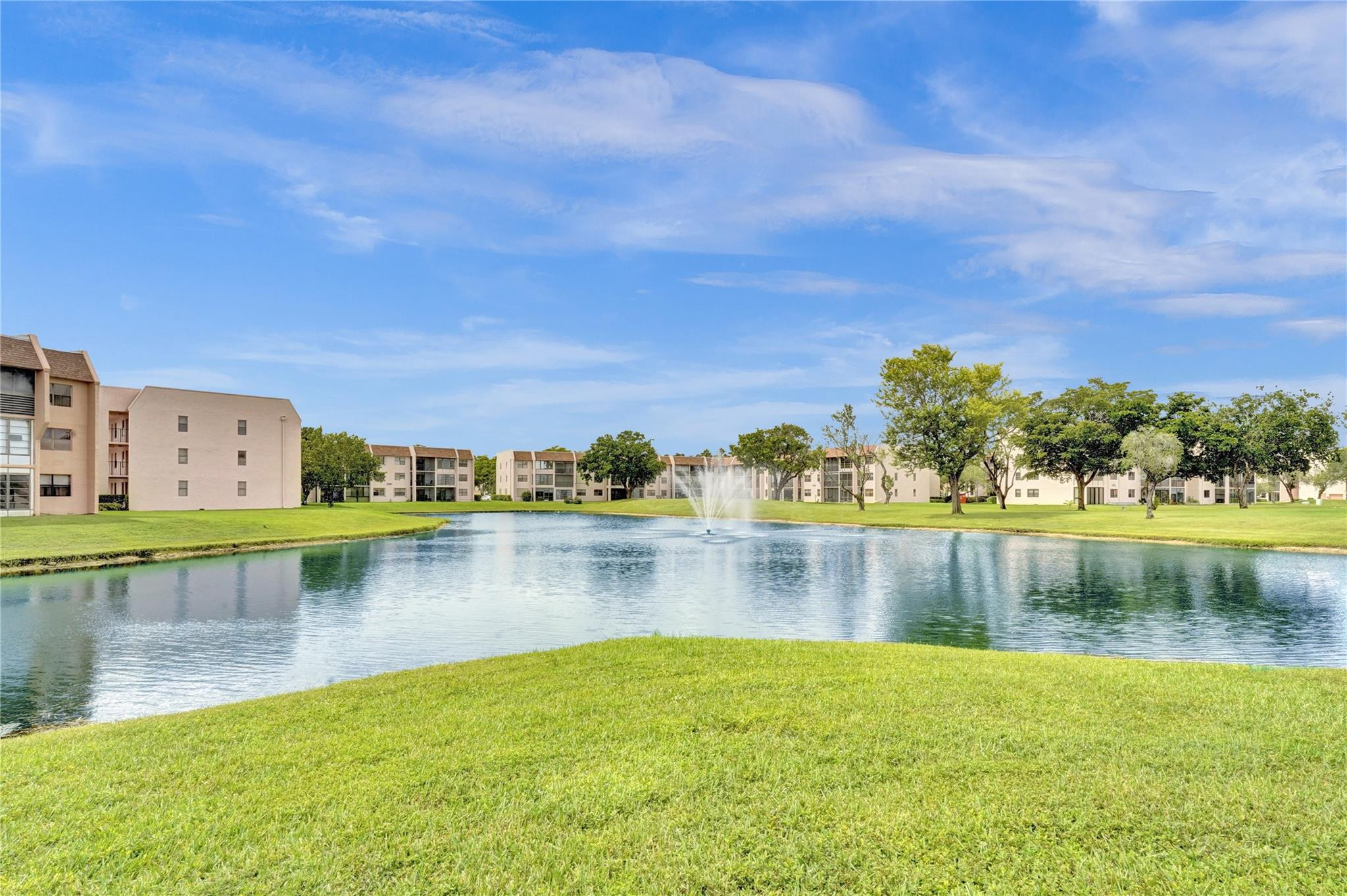 10303 Sunrise Lakes Boulevard Unit: 112