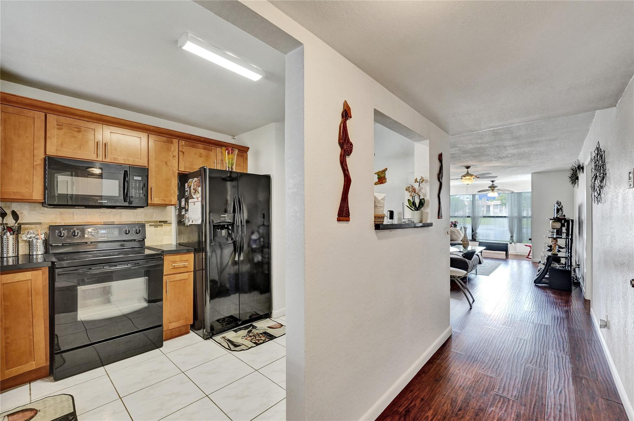 10303 Sunrise Lakes Boulevard Unit: 112