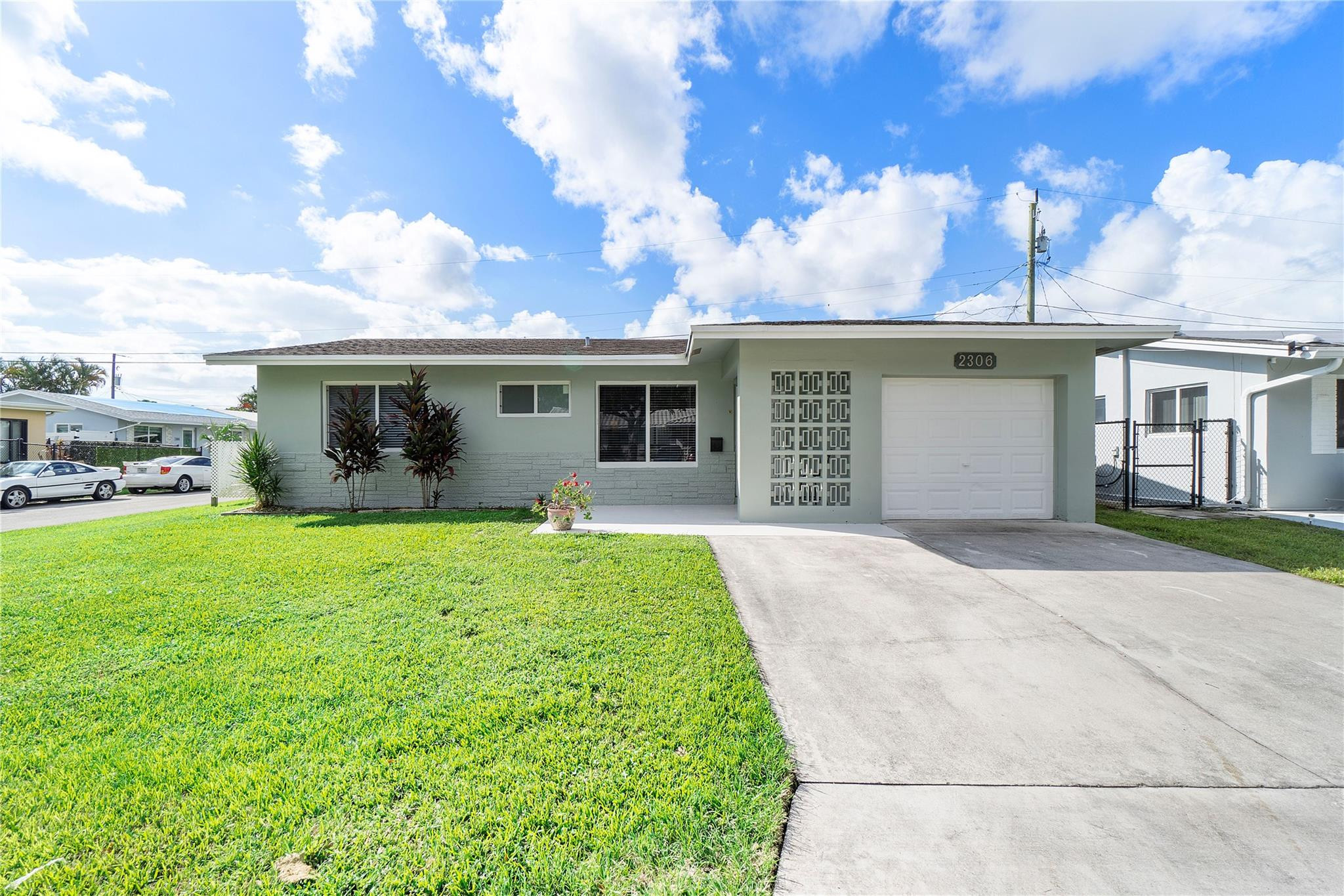 2306 NW 55th Street