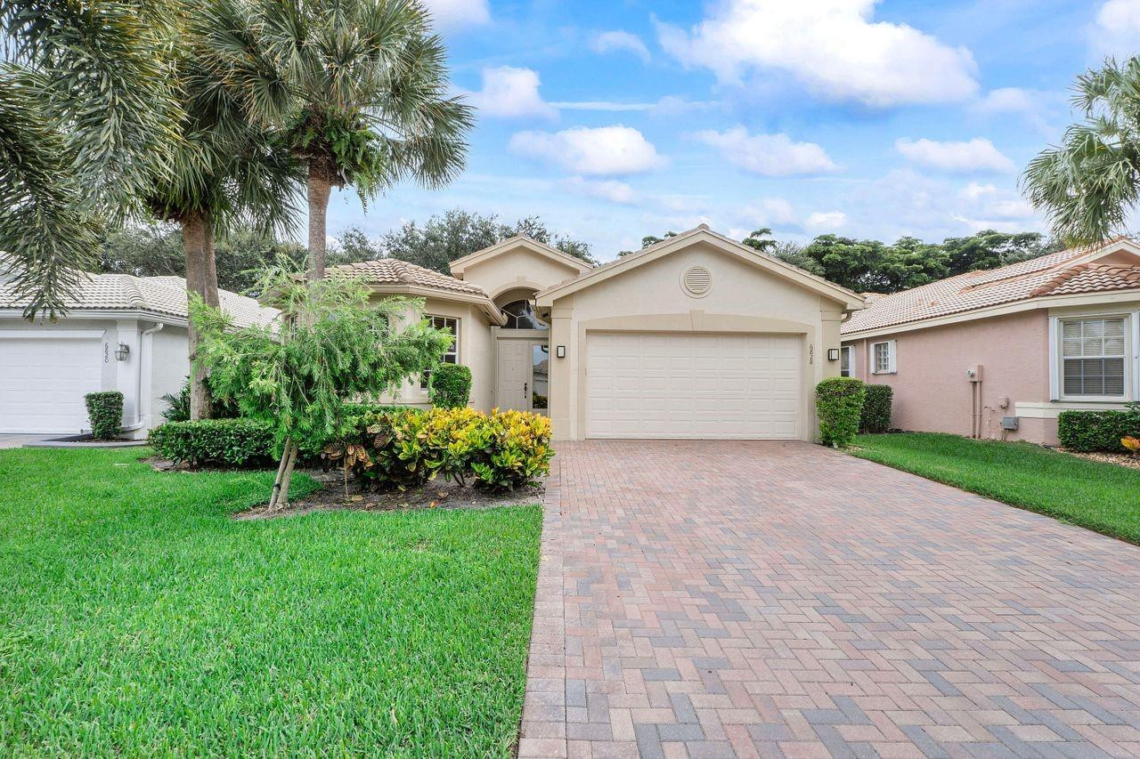 6828 Belmont Shore Drive