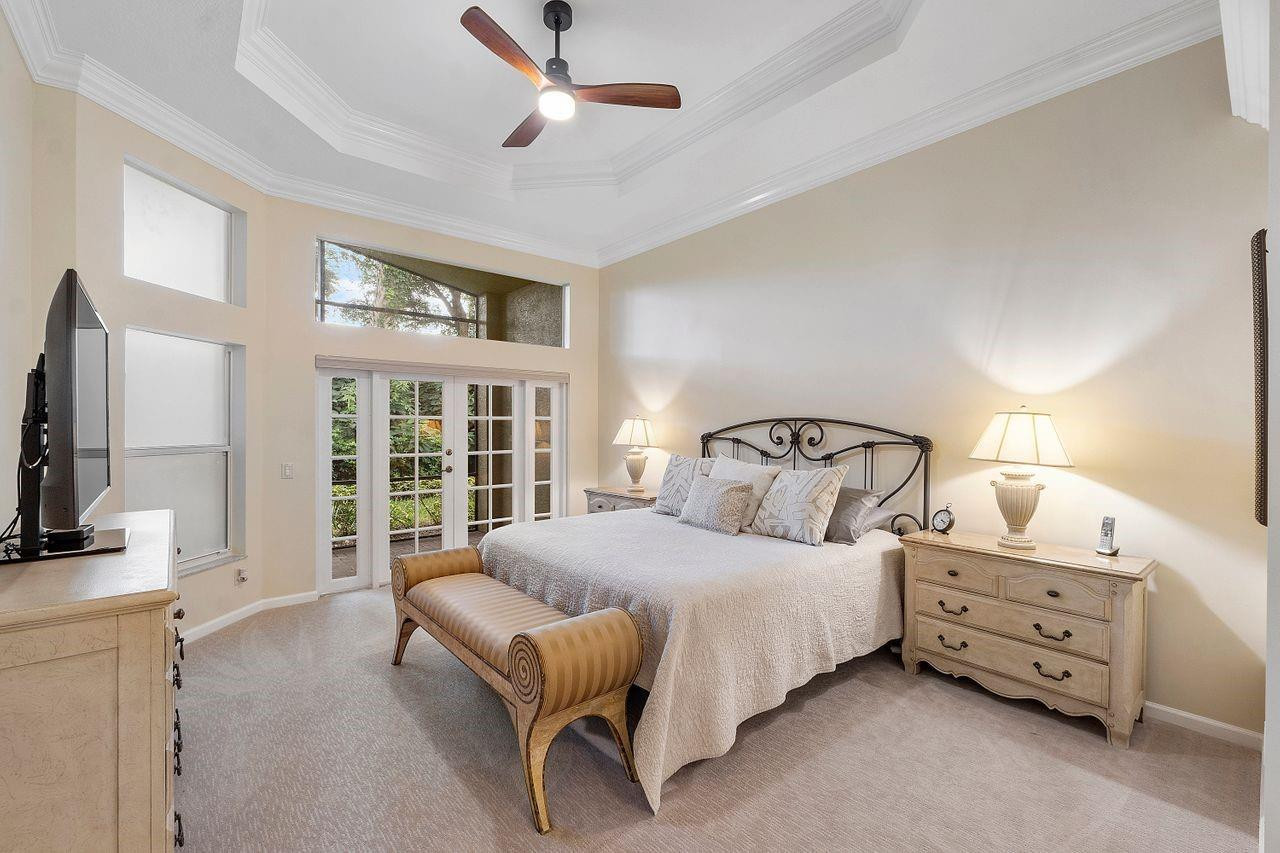 6828 Belmont Shore Drive