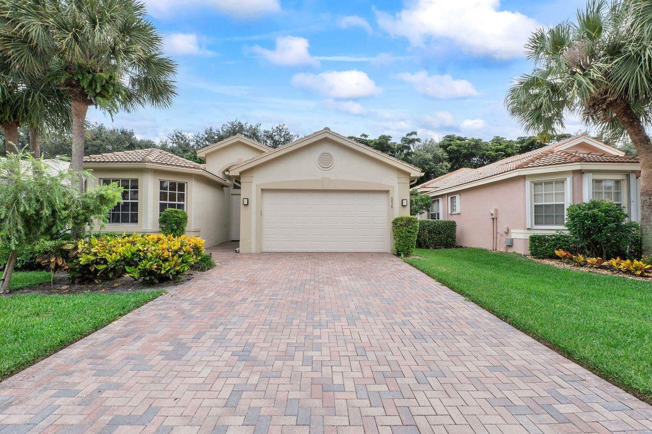 6828 Belmont Shore Drive