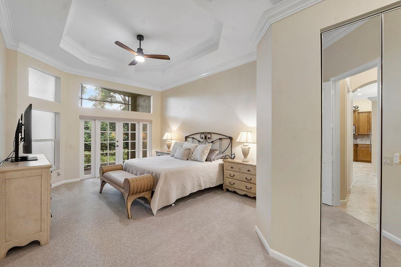 6828 Belmont Shore Drive