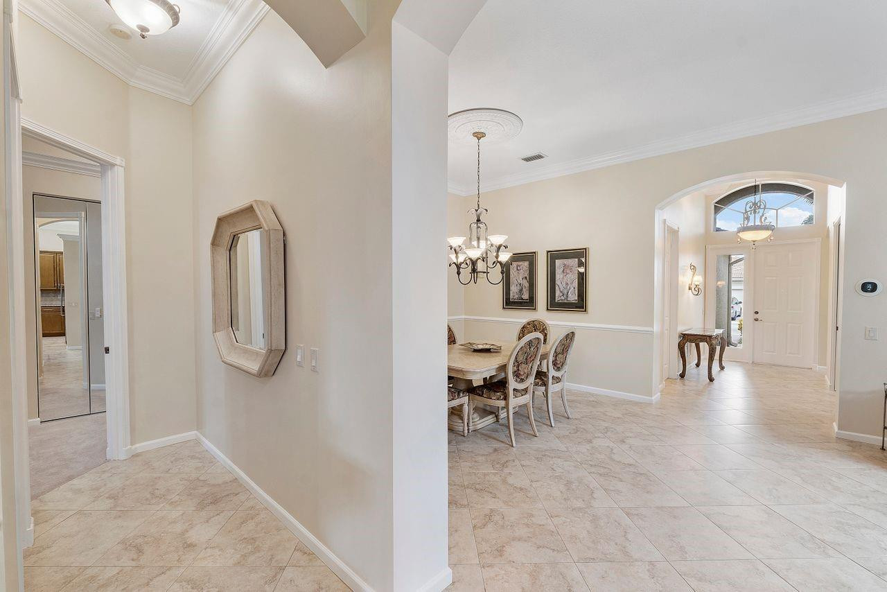 6828 Belmont Shore Drive