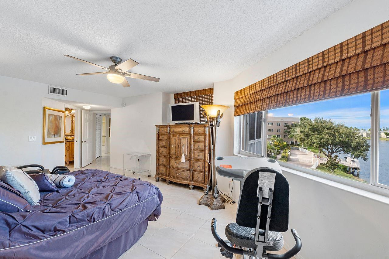 7558 Granville Drive 306